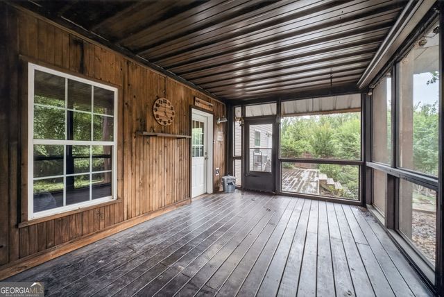 946 Golden Meadows Lane, Loganville, GA 30052