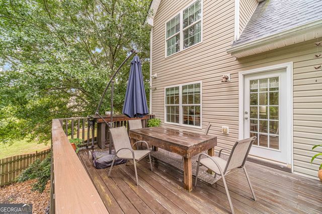 946 Golden Meadows Lane, Loganville, GA 30052