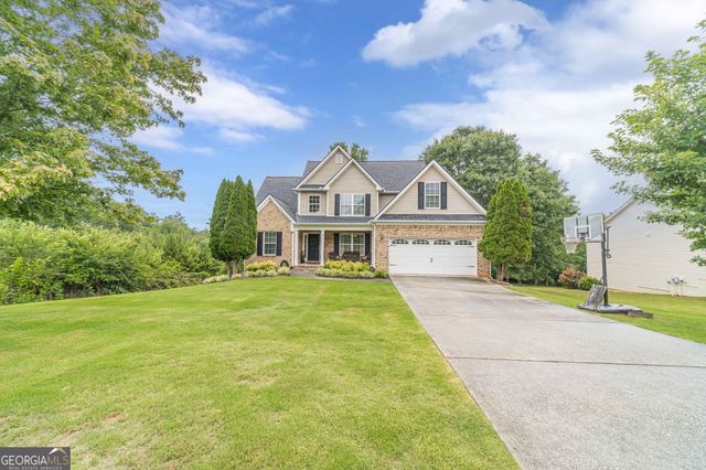 946 Golden Meadows Lane, Loganville, GA 30052