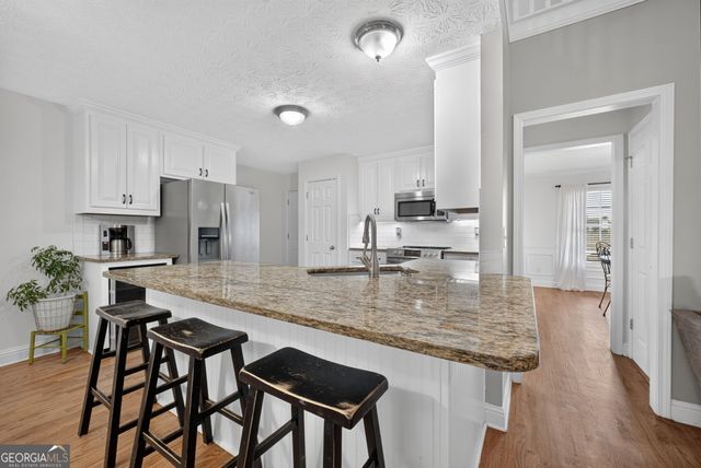 946 Golden Meadows Lane, Loganville, GA 30052