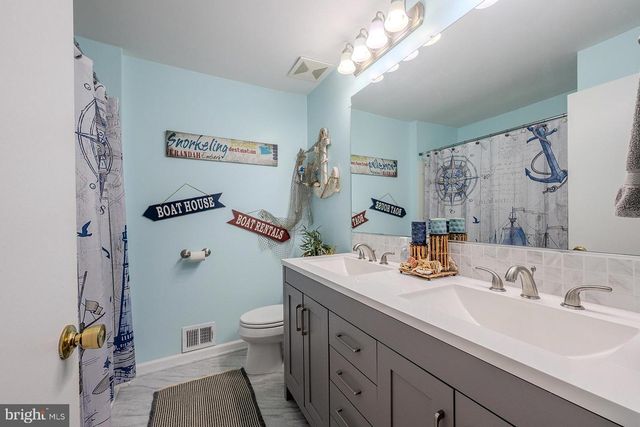 6112 HARMON PL, Springfield, VA 22152