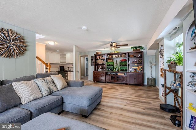 6112 HARMON PL, Springfield, VA 22152