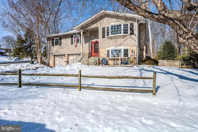 6112 HARMON PL, Springfield, VA 22152