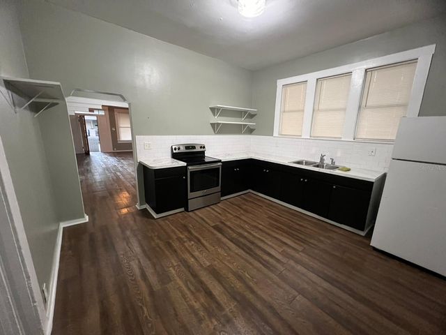 3021 SANCHEZ STREET, Tampa, FL 33605