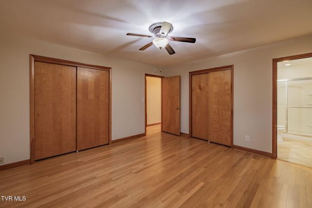 532 Bays View Rd, Kingsport, TN 37660