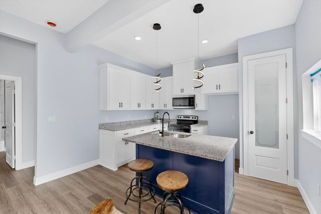 2216 Ross Avenue, Fort Worth, TX 76164