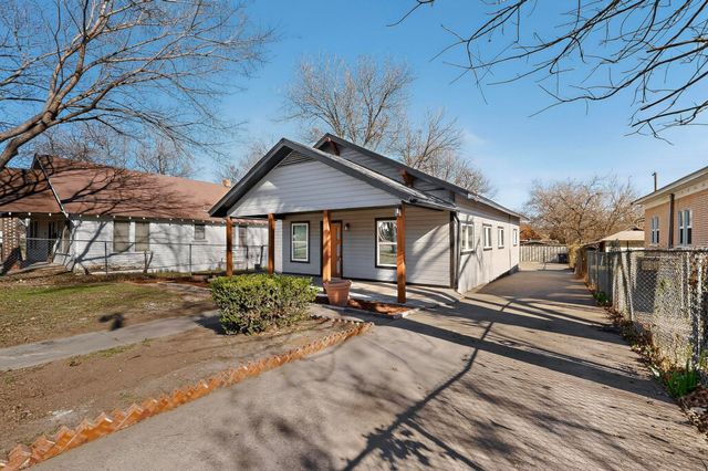 2216 Ross Avenue, Fort Worth, TX 76164