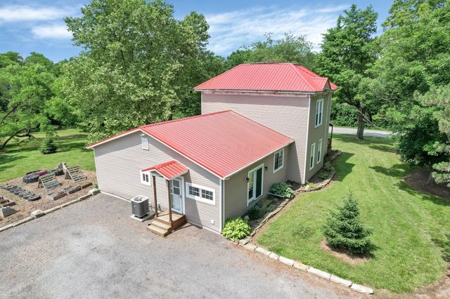 1803 County Road 26, Marengo, OH 43334