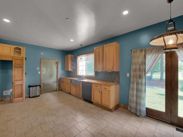 1803 County Road 26, Marengo, OH 43334