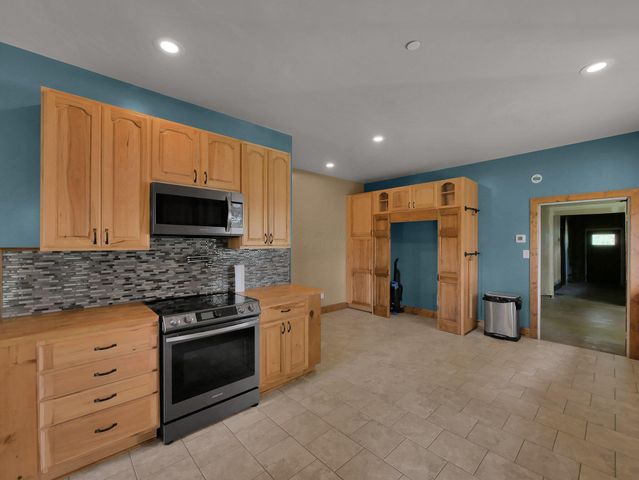 1803 County Road 26, Marengo, OH 43334