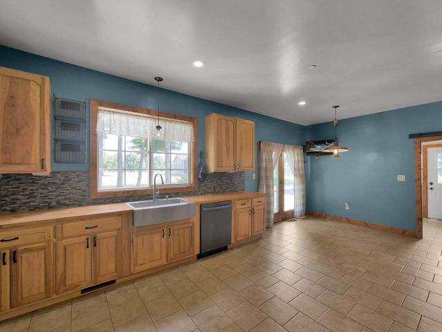 1803 County Road 26, Marengo, OH 43334