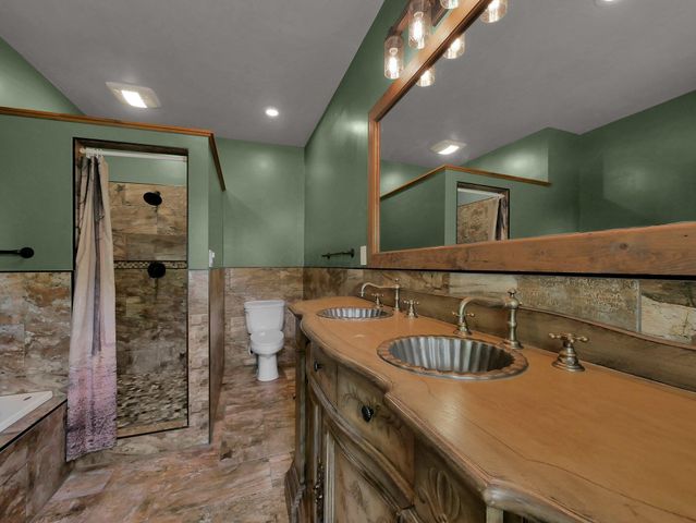 1803 County Road 26, Marengo, OH 43334