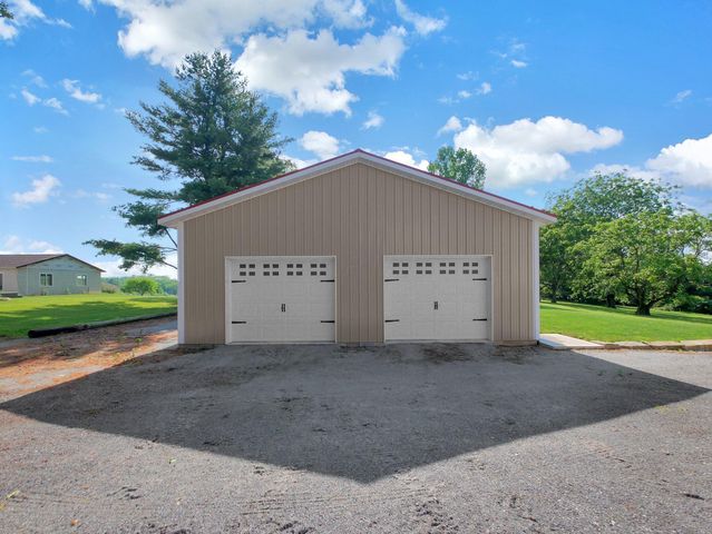 1803 County Road 26, Marengo, OH 43334