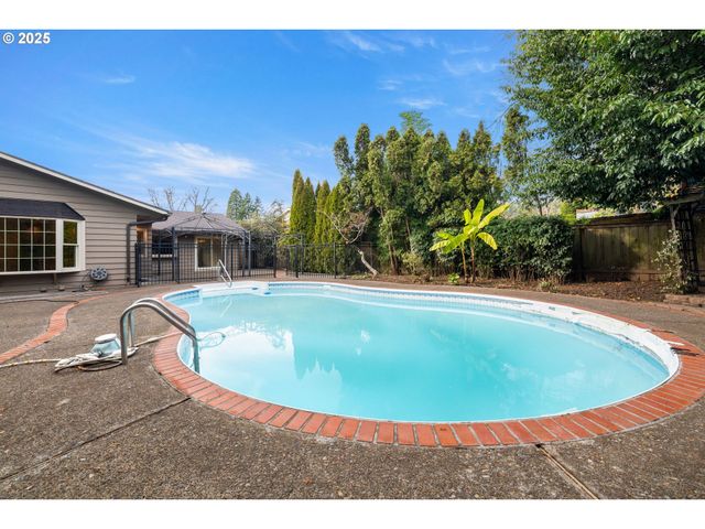 5418 Sw 34TH Pl, Portland, OR 97239