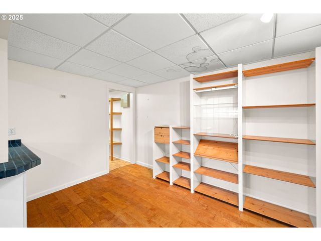 5418 Sw 34TH Pl, Portland, OR 97239