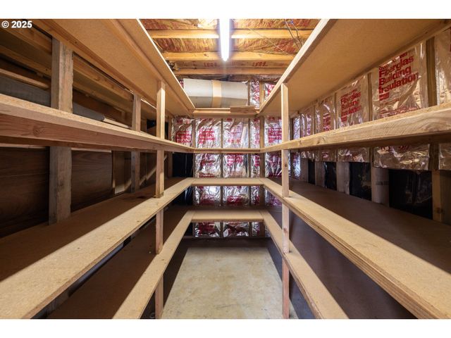 5418 Sw 34TH Pl, Portland, OR 97239