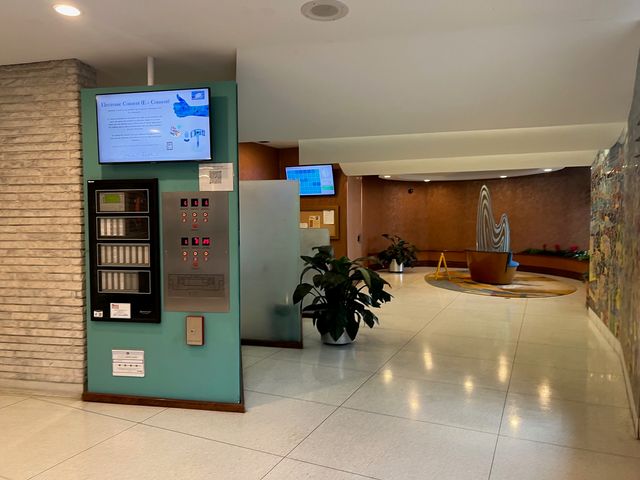 6301 N Sheridan Road 19D, Chicago, IL 60660