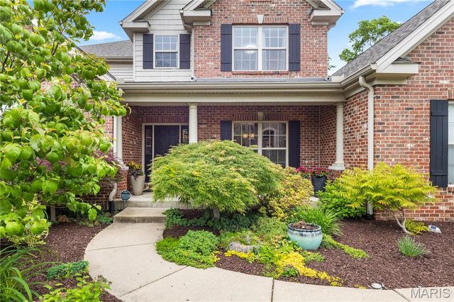 651 Ashmont Drive, Olivette, MO 63132