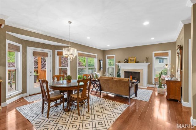 651 Ashmont Drive, Olivette, MO 63132