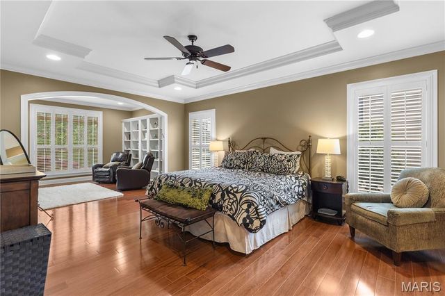 651 Ashmont Drive, Olivette, MO 63132