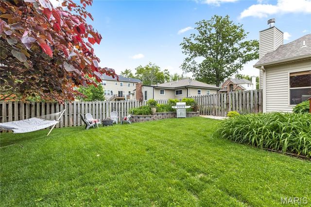 651 Ashmont Drive, Olivette, MO 63132