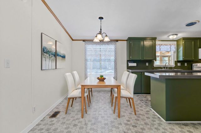 8256 Us Highway 190 E, Livingston, TX 77351