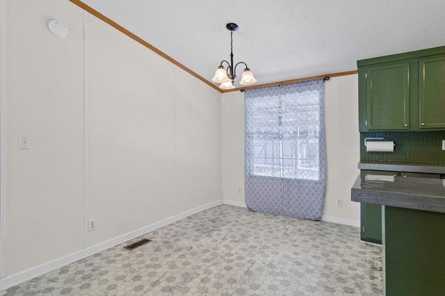 8256 Us Highway 190 E, Livingston, TX 77351