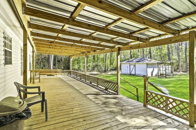 8256 Us Highway 190 E, Livingston, TX 77351