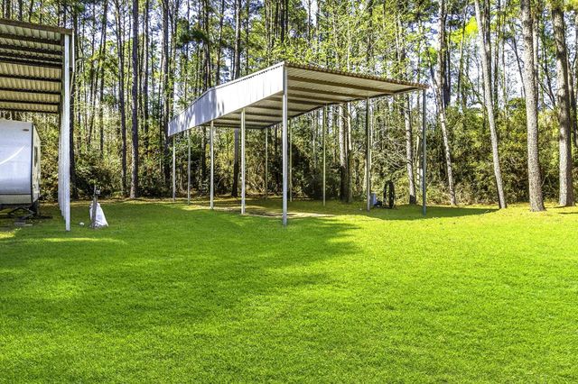 8256 Us Highway 190 E, Livingston, TX 77351