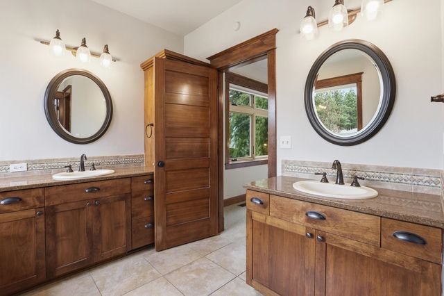 7210 N Horizon Ridge Ct, Spokane, WA 99208