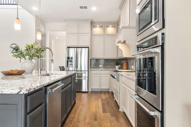 3923 Idlebrook Drive, Frisco, TX 75034