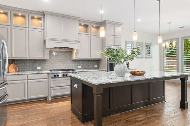 3923 Idlebrook Drive, Frisco, TX 75034