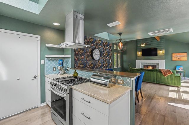 7207 Winecup HOLW, Austin, TX 78750
