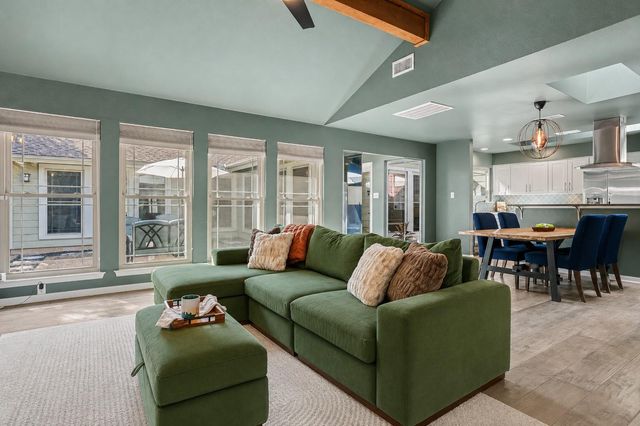 7207 Winecup HOLW, Austin, TX 78750