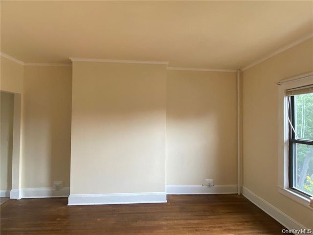 176 Colonial Parkway 2N, Yonkers, NY 10710