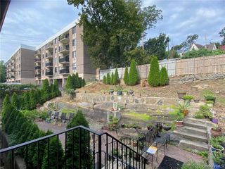 176 Colonial Parkway 2N, Yonkers, NY 10710