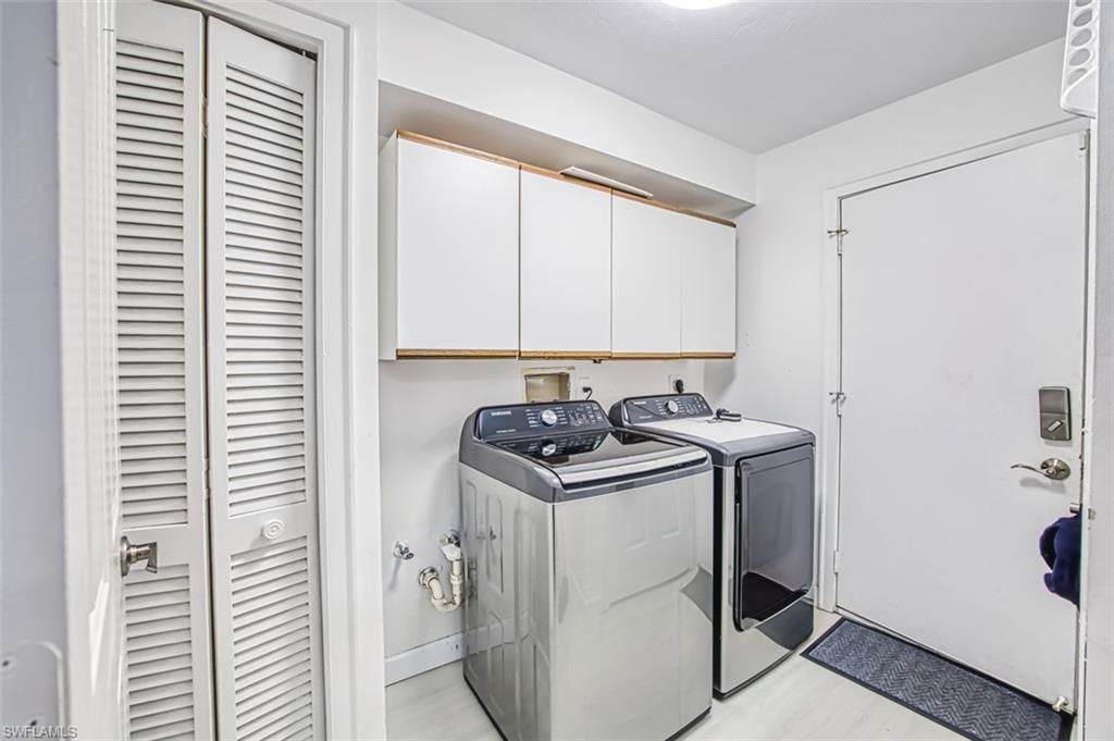 2490 Outrigger LN, NAPLES, FL 34104 — photo 5