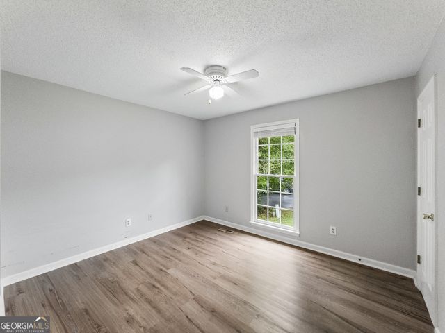 121 Winthrop Way, Athens, GA 30605