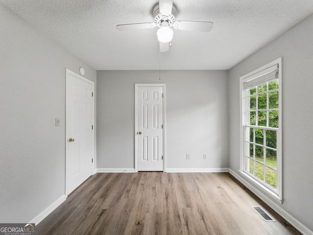 121 Winthrop Way, Athens, GA 30605