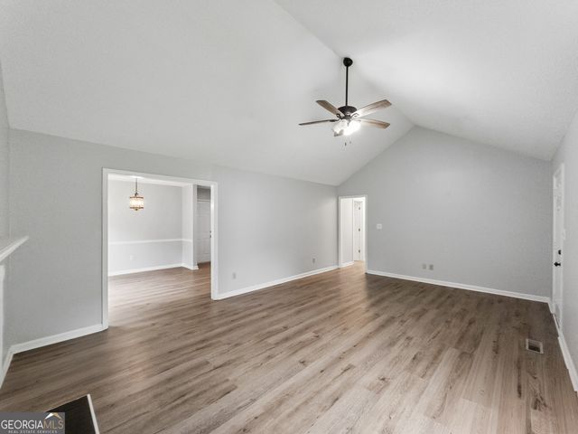 121 Winthrop Way, Athens, GA 30605