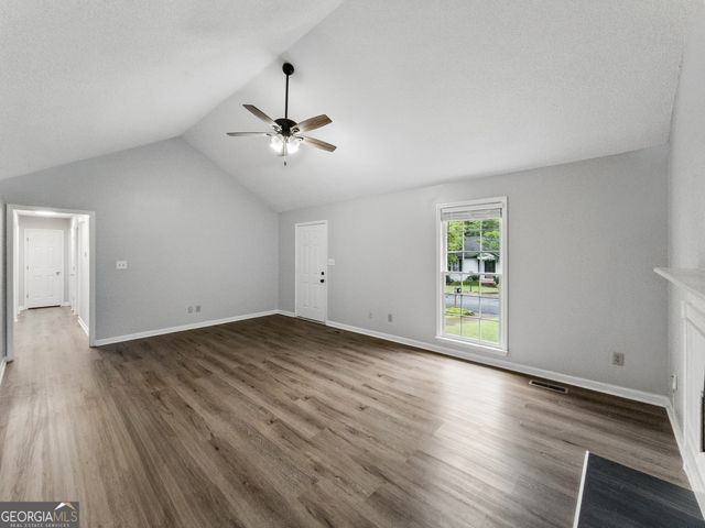 121 Winthrop Way, Athens, GA 30605