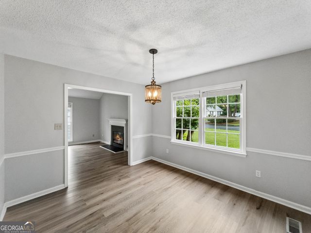 121 Winthrop Way, Athens, GA 30605