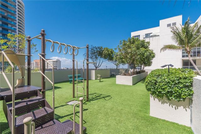 3470 E Coast Ave H2701, Miami, FL 33137