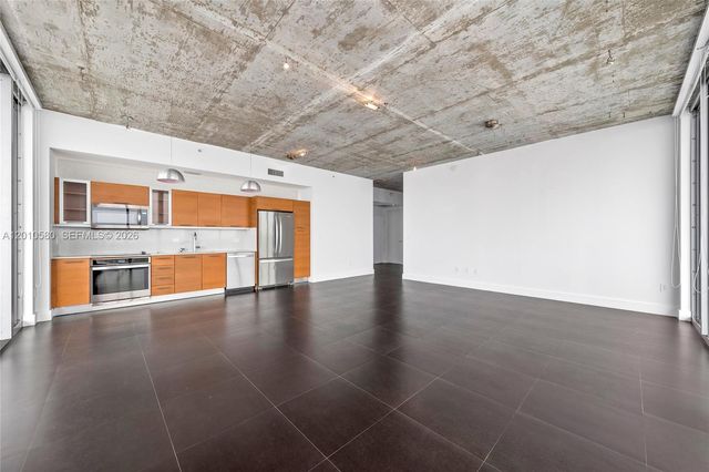 3470 E Coast Ave H2701, Miami, FL 33137