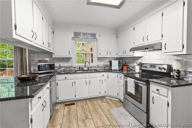 2502 Cranton Circle, Fayetteville, NC 28304