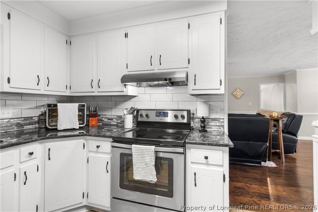 2502 Cranton Circle, Fayetteville, NC 28304