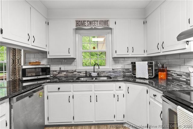 2502 Cranton Circle, Fayetteville, NC 28304