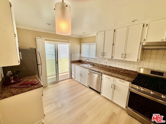 1536 Harvard Street 6, Santa Monica, CA 90404