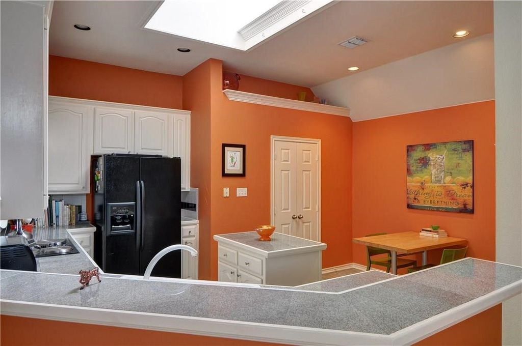 8626 Forest Glen Drive, Irving, TX 75063 — photo 4