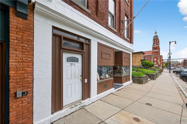 914 North Salina Street, Syracuse, NY 13208